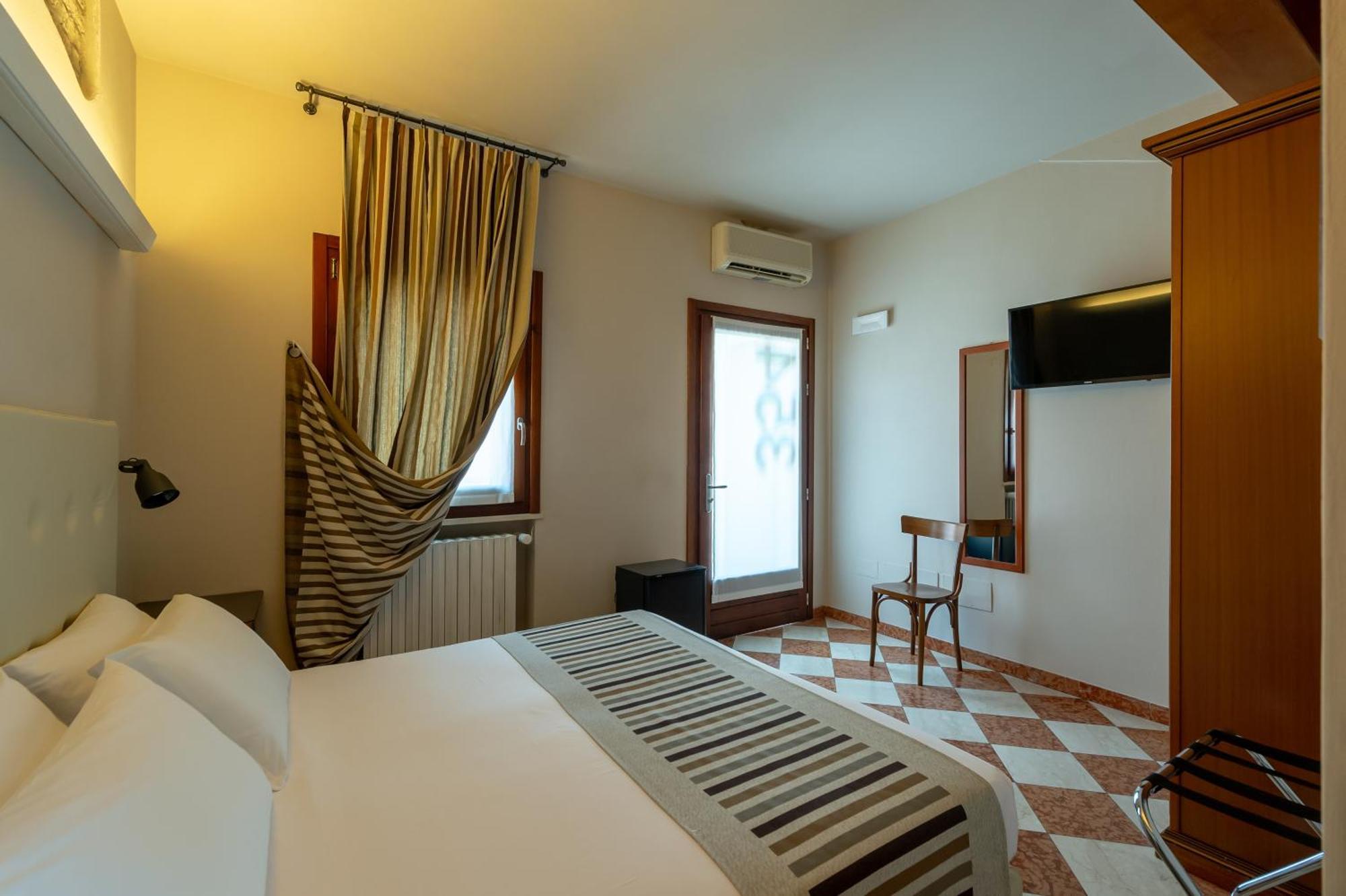 Hotel A Casa Dei Gonzaga Mantua Zewnętrze zdjęcie